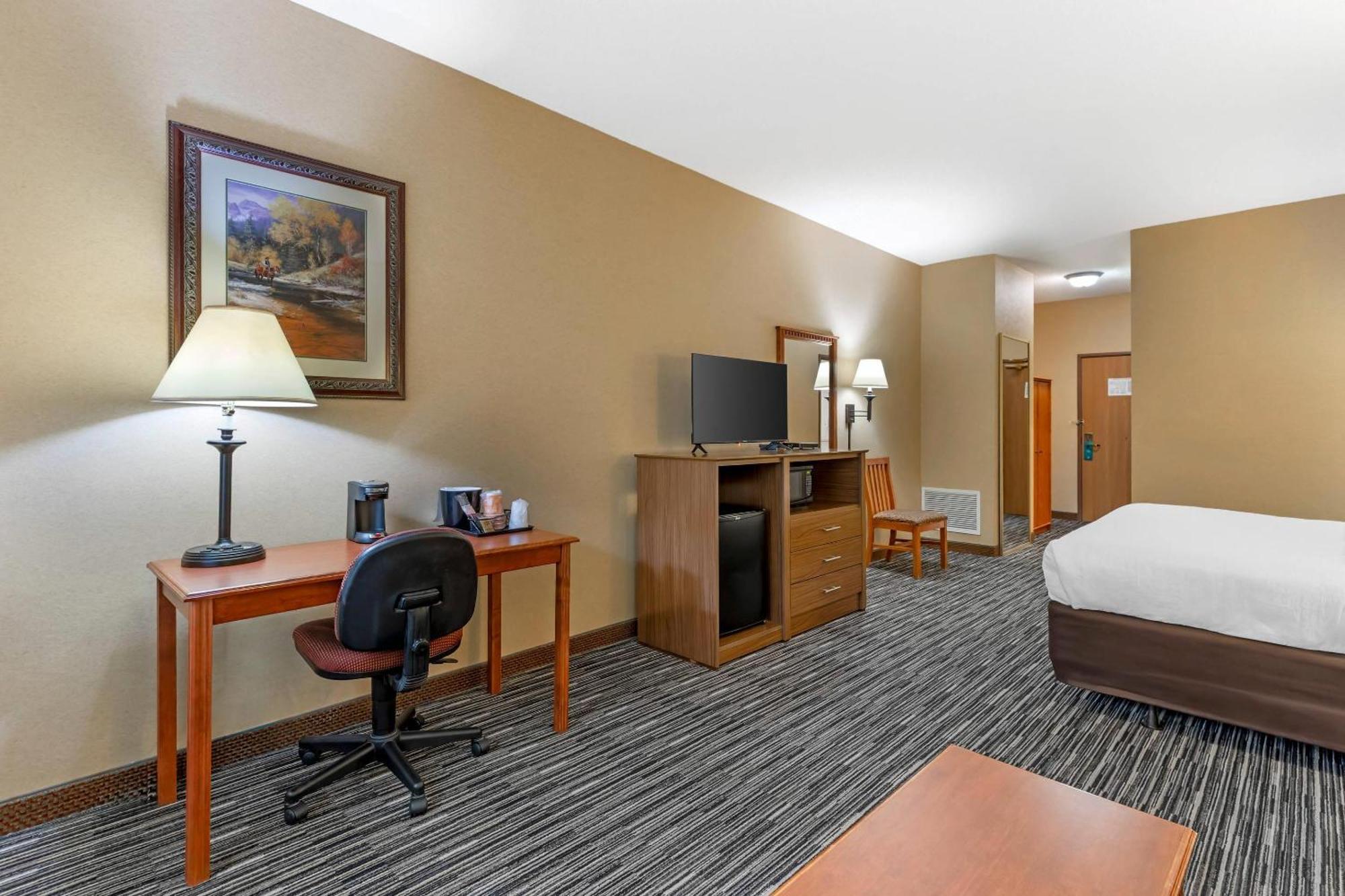 Hotel Quality & - Collins 2*